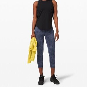 LULULEMON Wunder Train HR Crop 2 6 Diamond Dye Shade Naval Blue